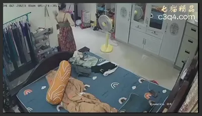 家庭摄像头偷拍绝对真实乱伦丑陋黝黑秃顶公公强行摁到强上儿媳妇