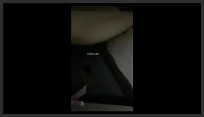 Chuc Nguyet, the slutty girl with a big cock, likes big cock guys.