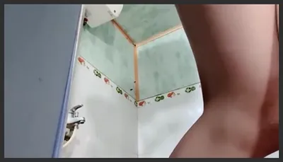 Spa employee masturbates and gets extremely aroused