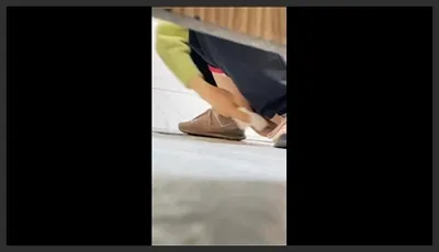 写字楼厕拍极品美女,都是高挑的精英女白领2