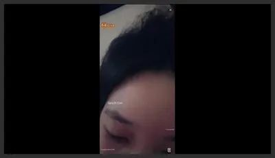 Hot Girl Man Nghi 68 Live Undressing Showing Her Pink Vagina