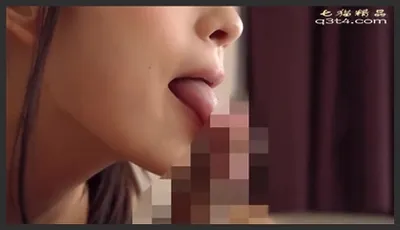 好萌的妹子