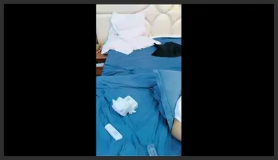 JK装两个嫩妹妹4P名场面外表甜美乖巧撩起裙子摸穴第一视角抽插猛怼多毛小骚逼轮流猛干