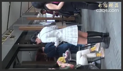 跟踪抄底极品高跟美少妇