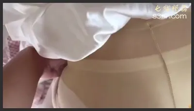 极品洛丽塔少女深喉吃鸡吧紧致肥妹嫩逼撅起屁股待插直接内射