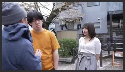 The promiscuous daughter-in-law with her entire husband’s family