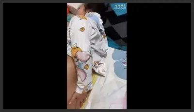 真实母子乱伦21分钟露脸性爱自拍调教对白中出全程非常刺激带感