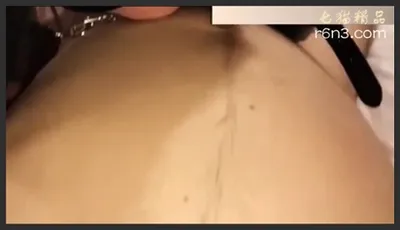 少女调教嫩穴骚女友被操的哇哇叫