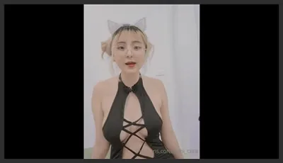 Streamer Linh Nhi Cute OnlyFans Just Shows Pussy Fucking with Her Boyfriend