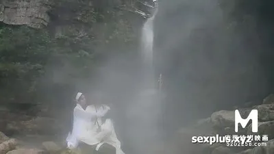 Versi seks yang sangat bagus dan menarik dari gua ulat sutra Dinasti Tang
