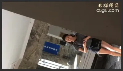 公共浴室女厕偷拍7