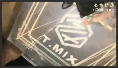 KTV厕所护士装啪啪