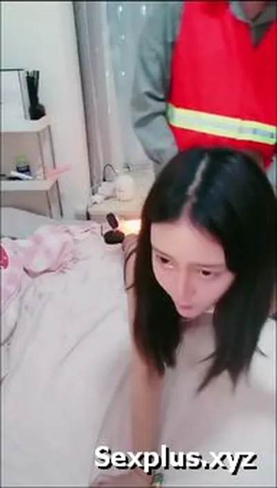 Live-streaming a sex scene on camera—the luckiest guy in the solar system