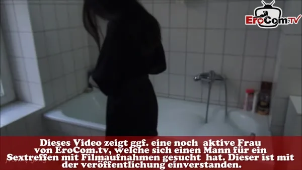 Dünne deutsche Teenagerin Lou Nesbit schluckt nach dem Amateursex